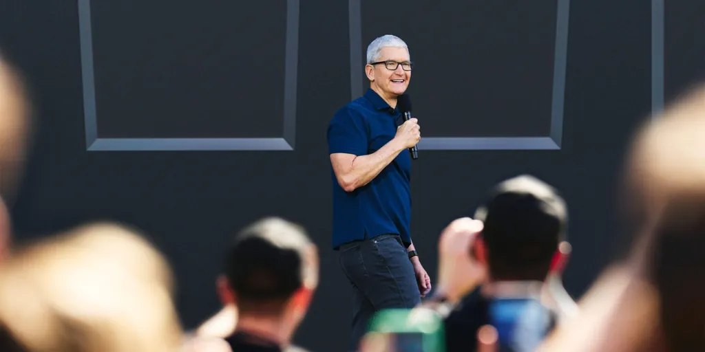 アップルの投資家、ティム・クック氏が「帰属意識の文化」を推進するとしてDEIプログラム終了の提案を拒否c